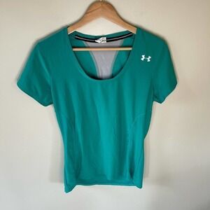 Under Armor size M green scoop neck short sleeve sweat wicking workout tee top
